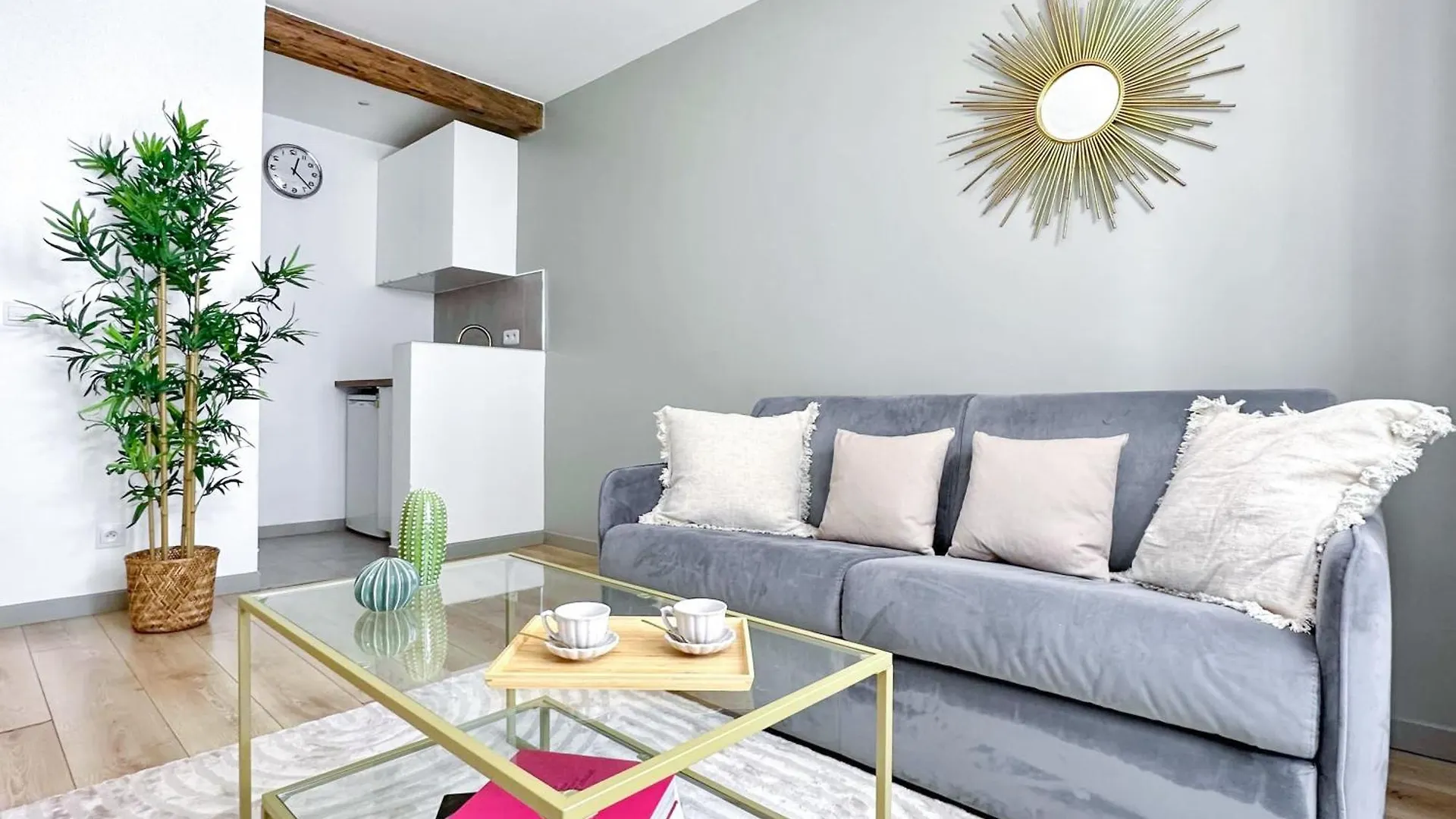Lägenhet Comfortable Family Flat In Paris